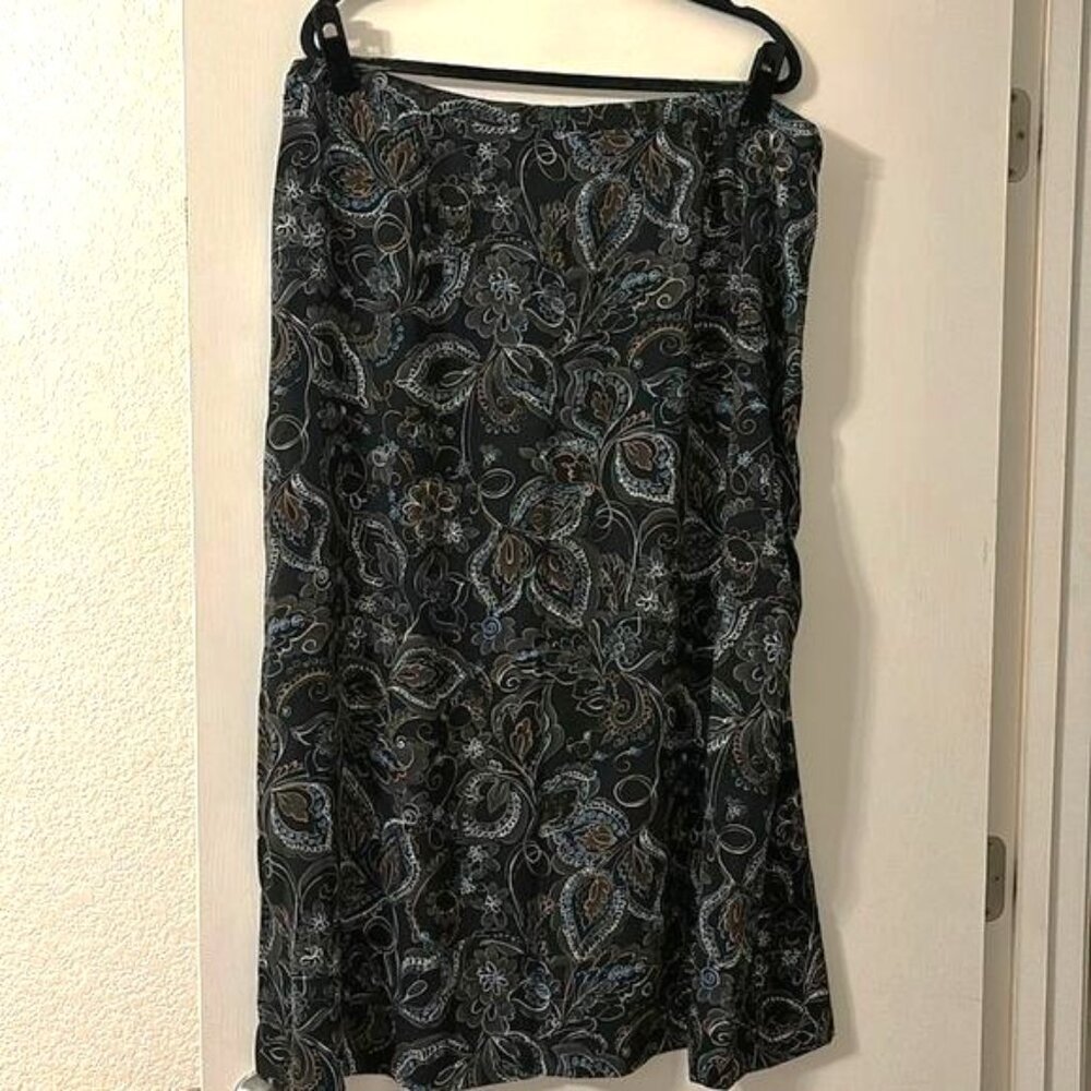 George's Black Floral Skirt